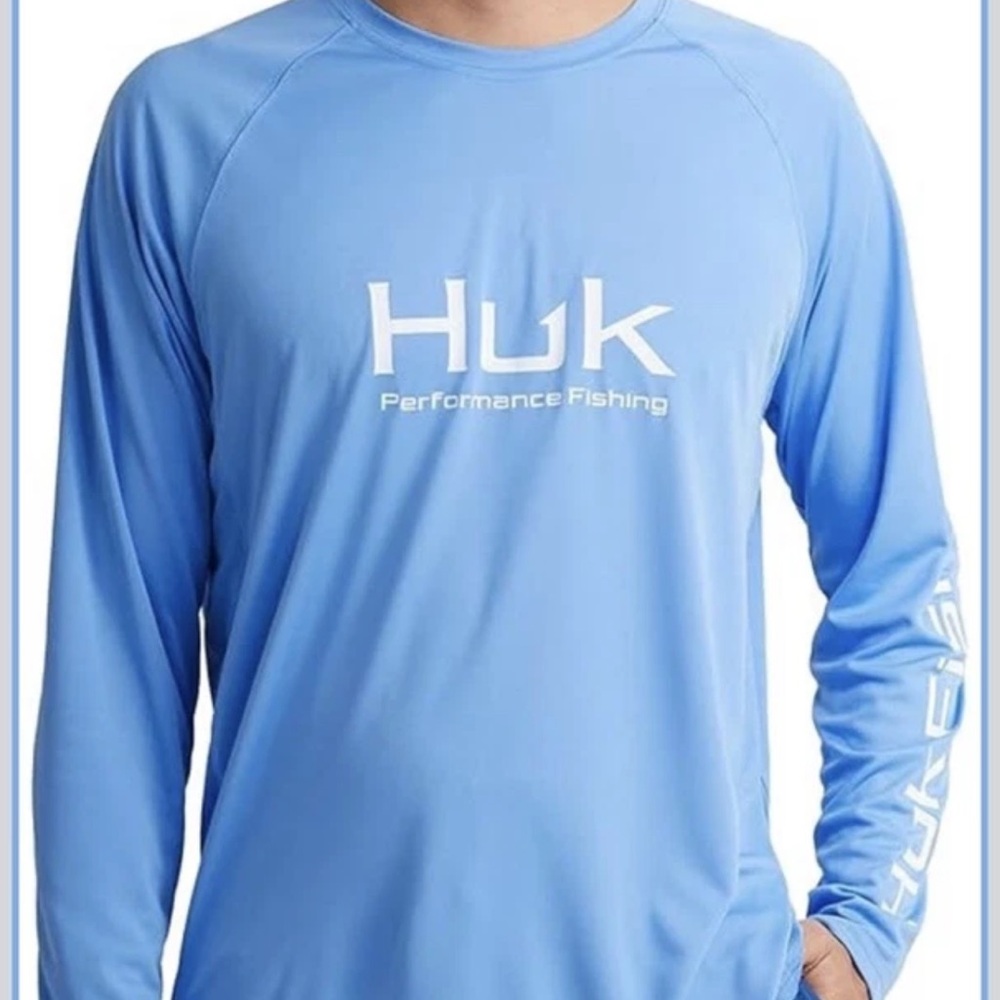 Huk Men's Blue Performance Fishing Swim Shirt brand new size small